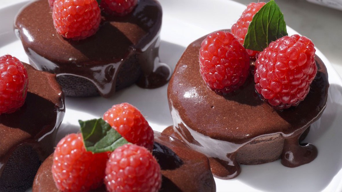 Single Serve Chocolate Fudge Cakes, made with AlphaFit supplements
