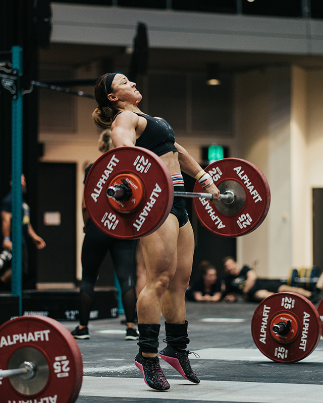 Kara Saunders Australian CrossFit Championship Over Head Squat Sprint